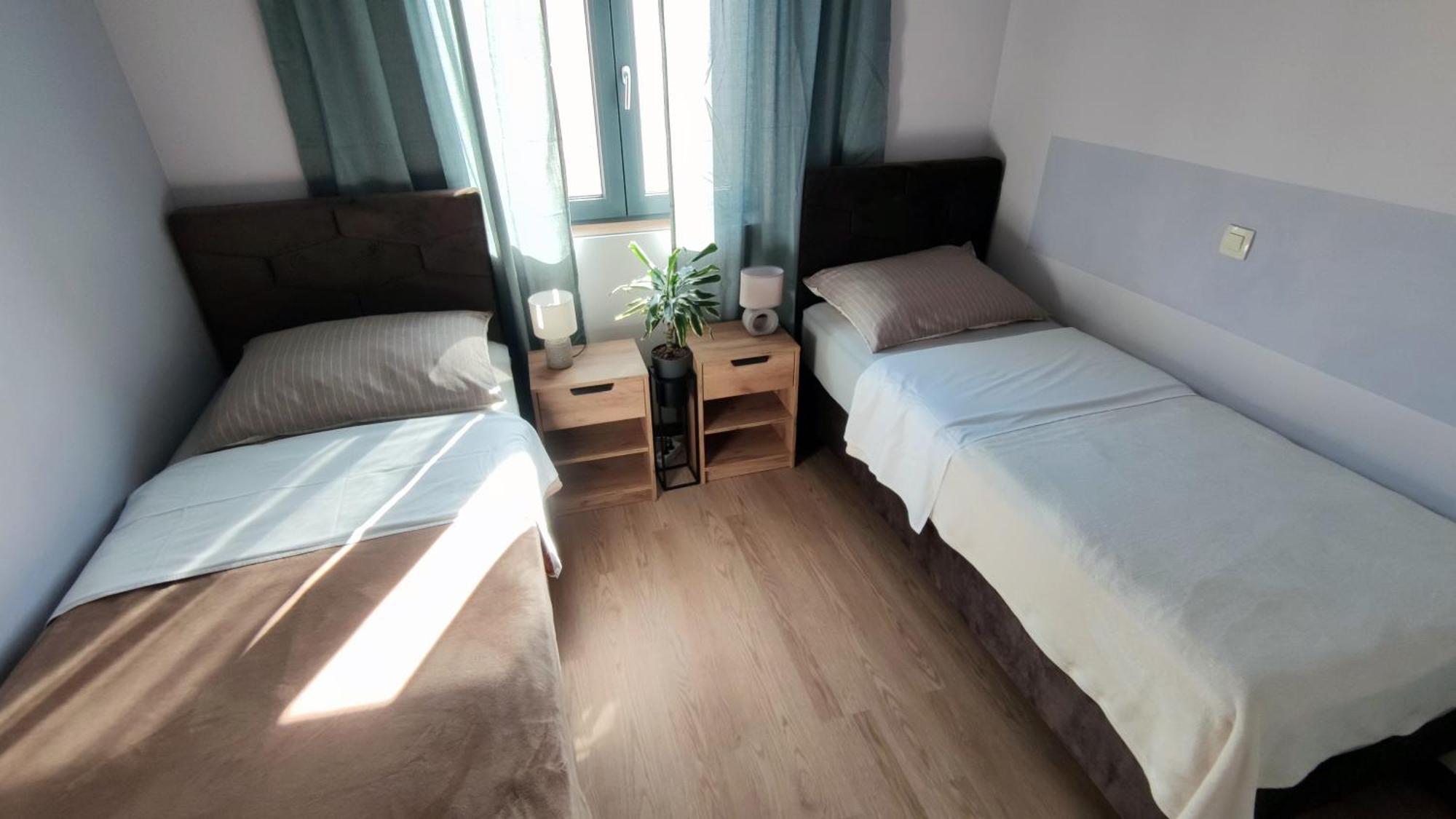 Spacious Modern Apartment Биоград-на-Мору Экстерьер фото
